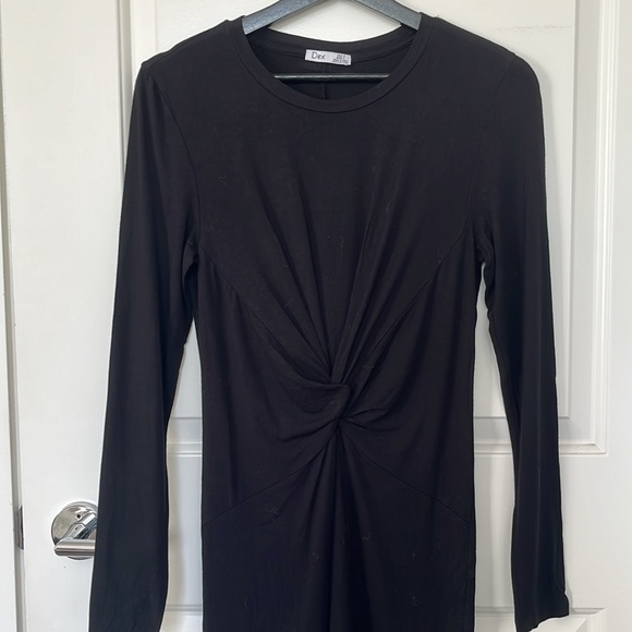 Dex Dress - Picture 1 of 3